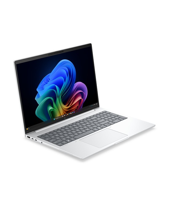 HP PC portable AMD Ryzen AI 5 435 / jusqu'à 4.5 GHz E0EW7ET#ABF